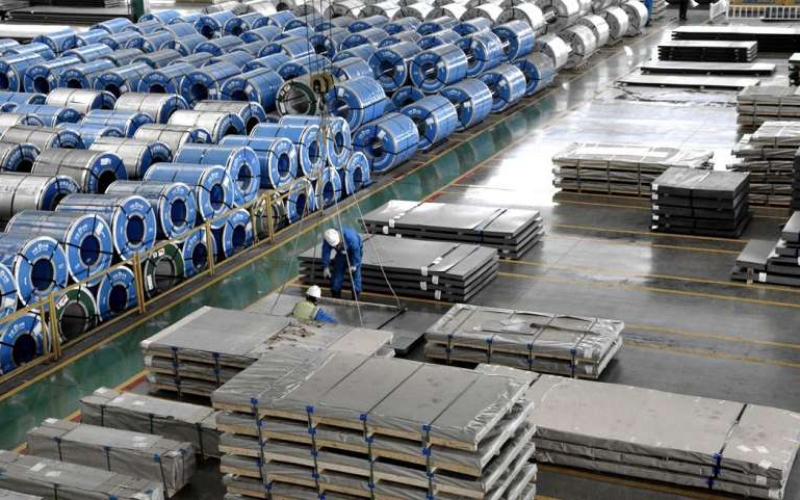 Виробництво сталі в Китаї впало нижче 1 мільярда тонн